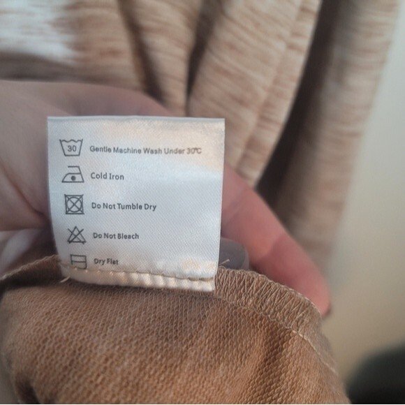 Sese Code Peplum Long-sleeve Top Taupe & Cream Size Large - Picture 5 of 9